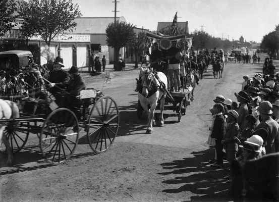 A parade along a street in Benalla.