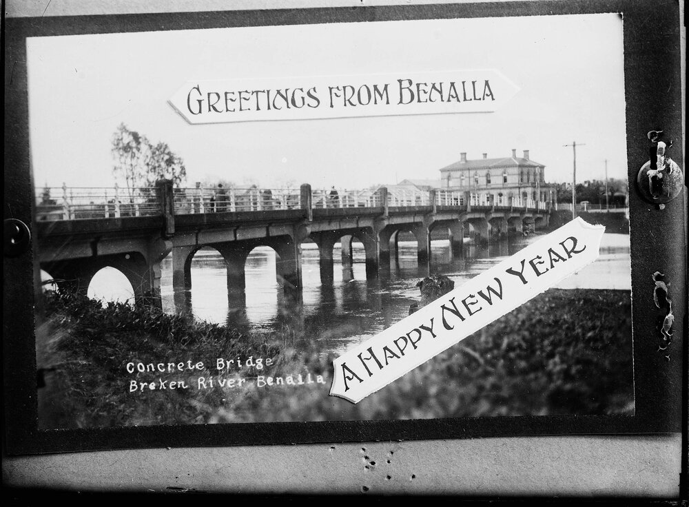 A greeting card featuring a view of the concrete bridge and Broken River at Benalla.