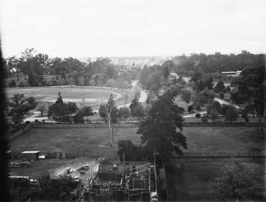 A view of part of Benalla including gardens, sports oval and Show Grounds.