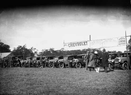 Motor vehicle promotion in Benalla.