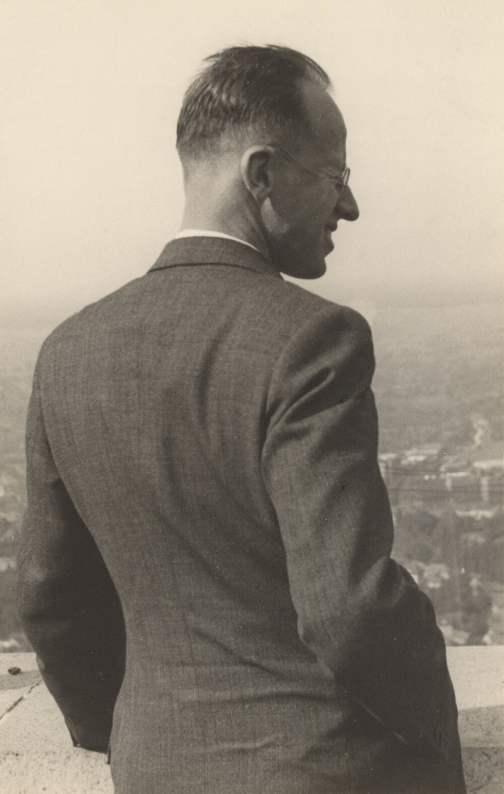 Standing portrait of Fritz Loewe