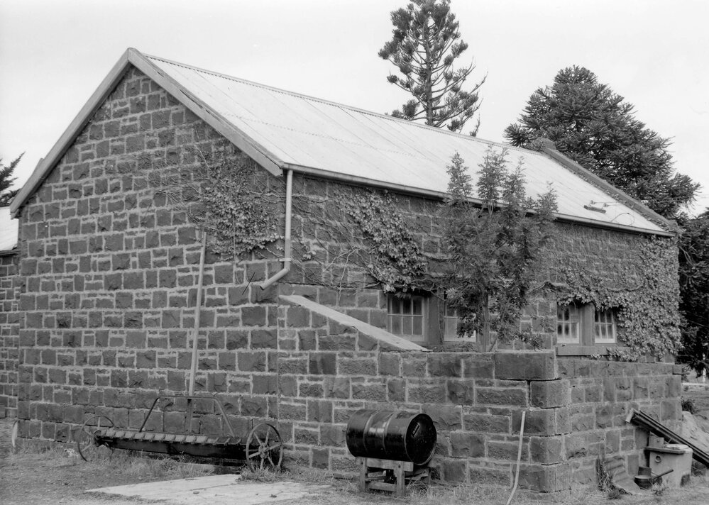 Stables at Yalla-Y-Poora Estate, Tatyoon, Victoria.