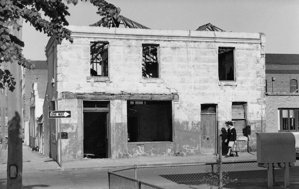 A building in Fitzroy Street, Fitzroy, Melbourne.