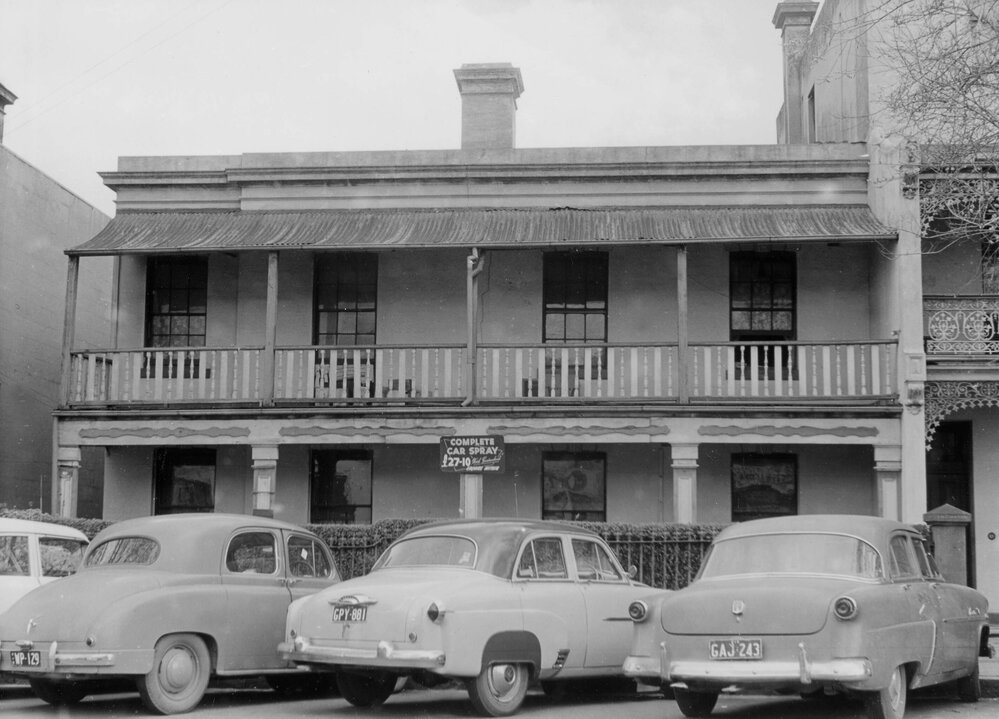 Housing in Mackenzie Street,  Melbourne, Victoria.