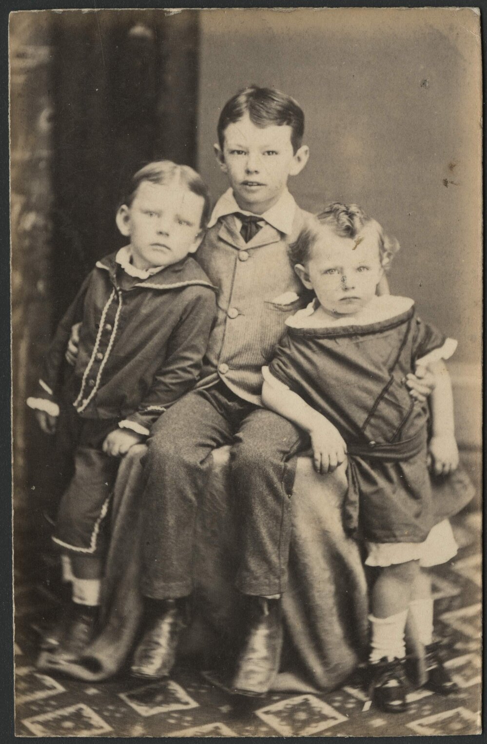 James Smith Reid with brother Willie and sister Margery as children