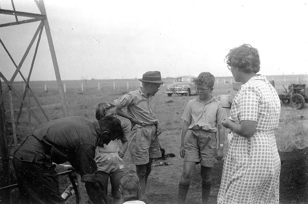 Harry, Rosemary, Will, Alan &amp; Daphne Bishop.