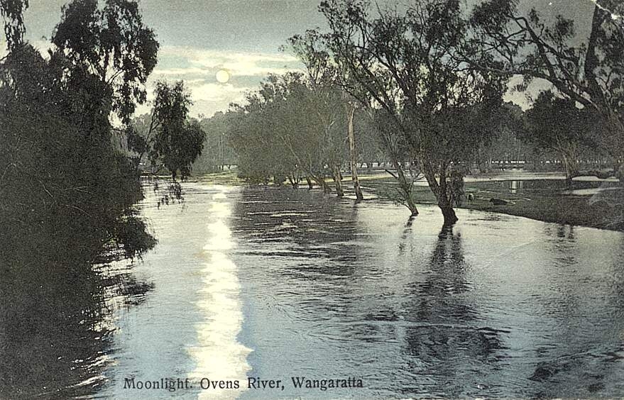 Moonlight. Ovens River, Wangaratta.