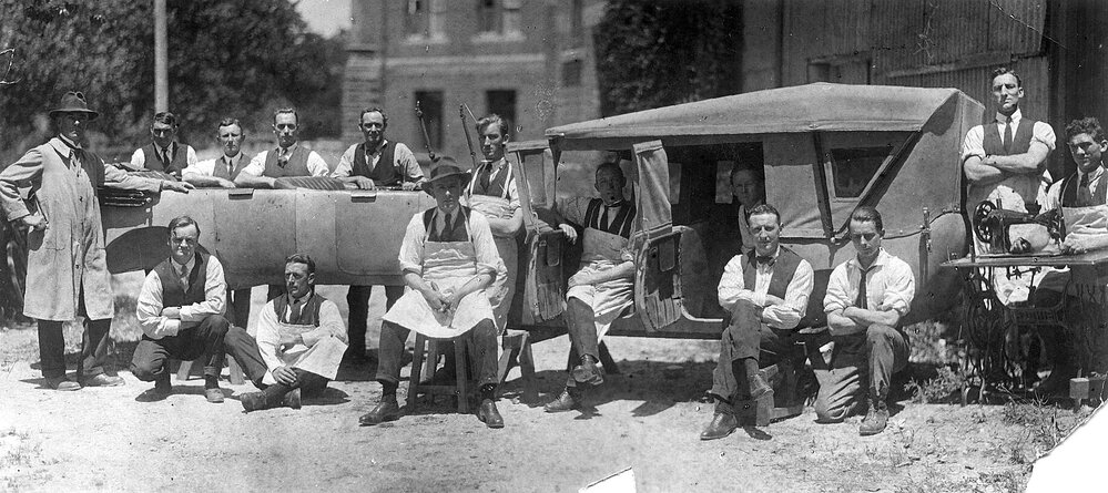 Portraits, unidentified.