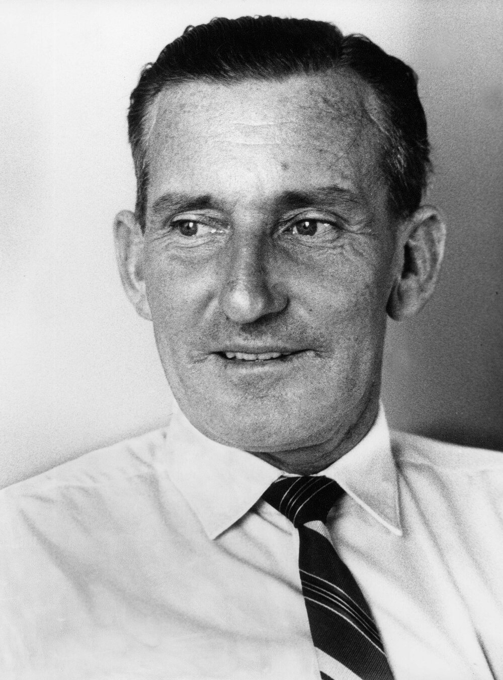Portrait of Bert Carter, an early organizer with the Operative Painters' and Decorators' Union.