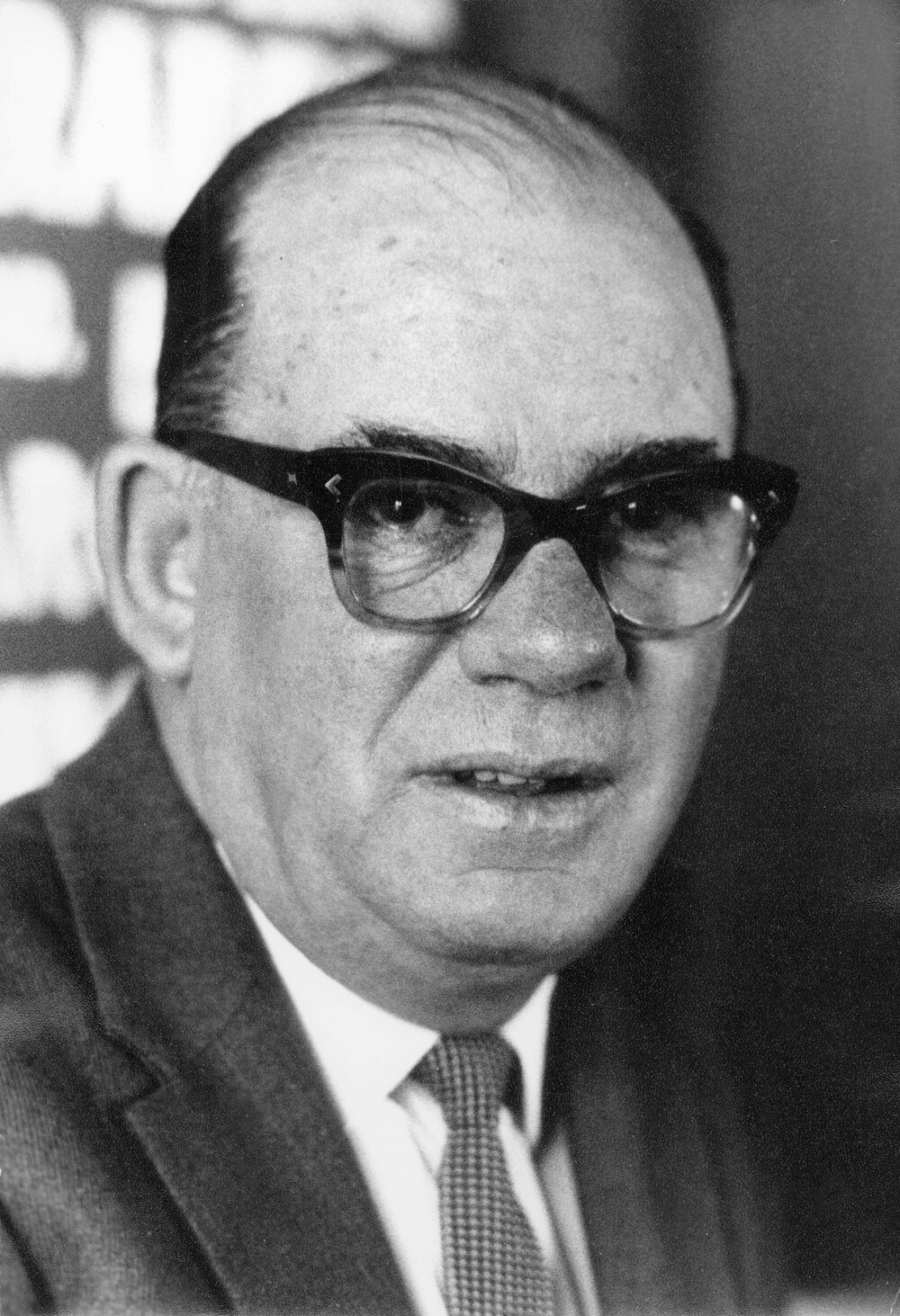 Gordon Lewens, Painters' Union.