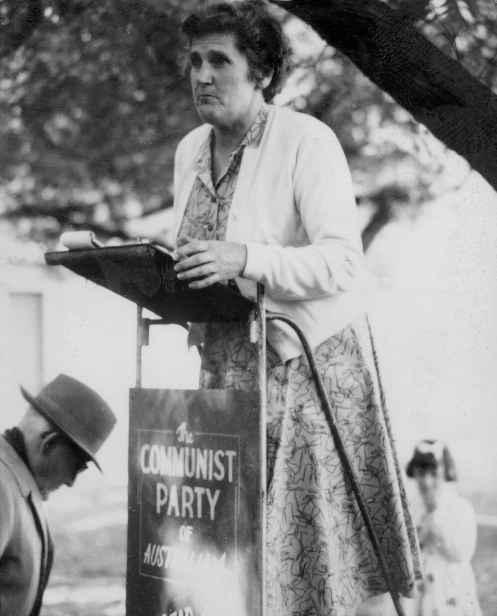 Elma O'Mara speaking at a 1963 International Women's Day event on Melbourne&rsquo;s Yarra Bank.
