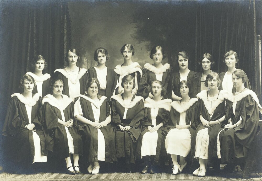 Women graduates, University of Melbourne, April 1924.