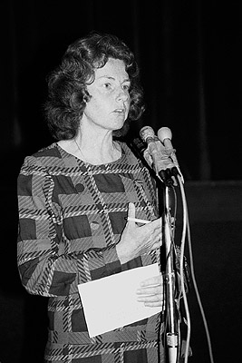 Senator Jo Valentine at Persian Gulf crisis meeting, 15th November, 1990.