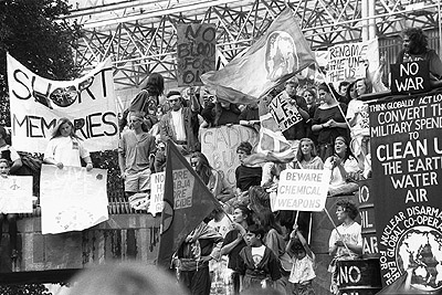 Protestors outside U.S. consulate during Persian Gulf war protest, 14 January 1991.