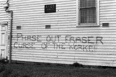 Anti-Fraser graffiti