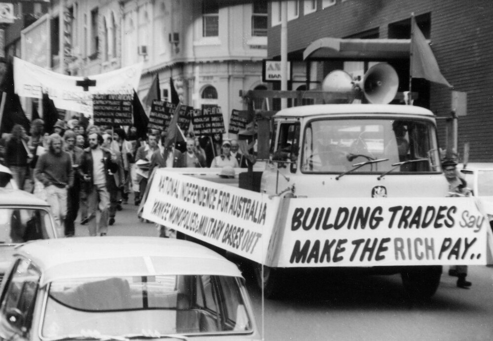 May Day march, 1974 ; banner of the building workers
