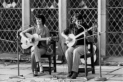 Lynne and David Lumsden at the Arts Action for Peace concert.