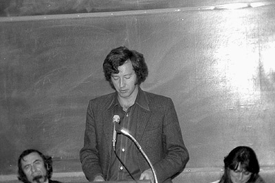 Peter Manning speaking at a Media Action Group meeting
