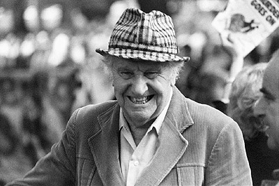 John Arrowsmith at Palm Sunday rally, Carlton Gardens, 19th March 1989