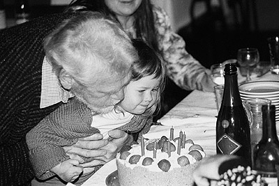 Les Dalton and his grand-daughter Milena at his 70th birthday, 1990.