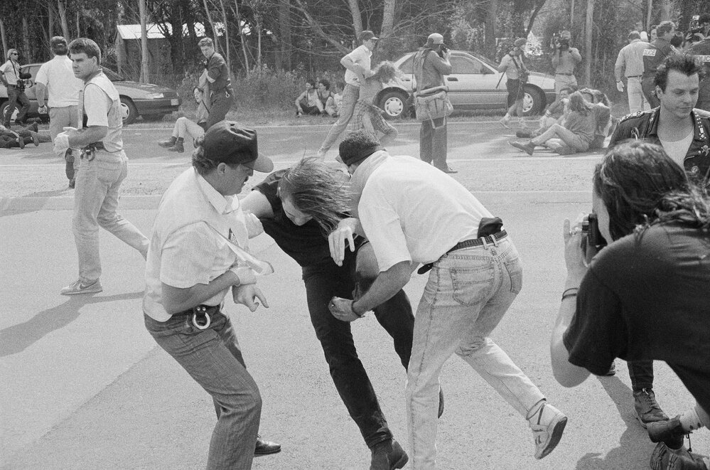 Police and protestors clash at the Australian International Defence and Equipment Exhibition (AIDEX) protest, Canberra, 26 November 1991.