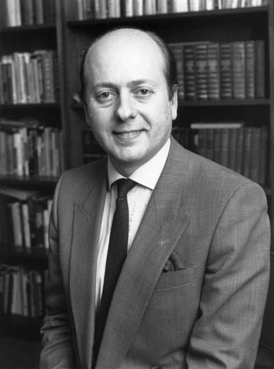 Dr. Les Holmes, Politics