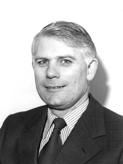 Mr. Jim B. Potter, University Registrar (from 1 January 1979)