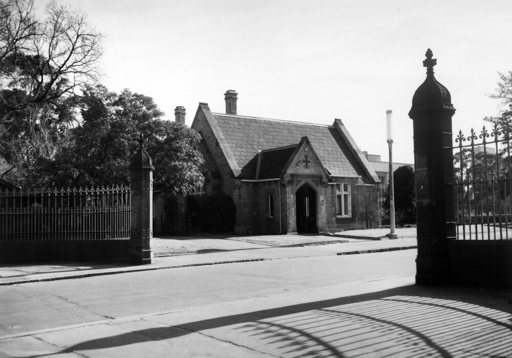 Main Gate and Gatekeeper&rsquo;s Cottage