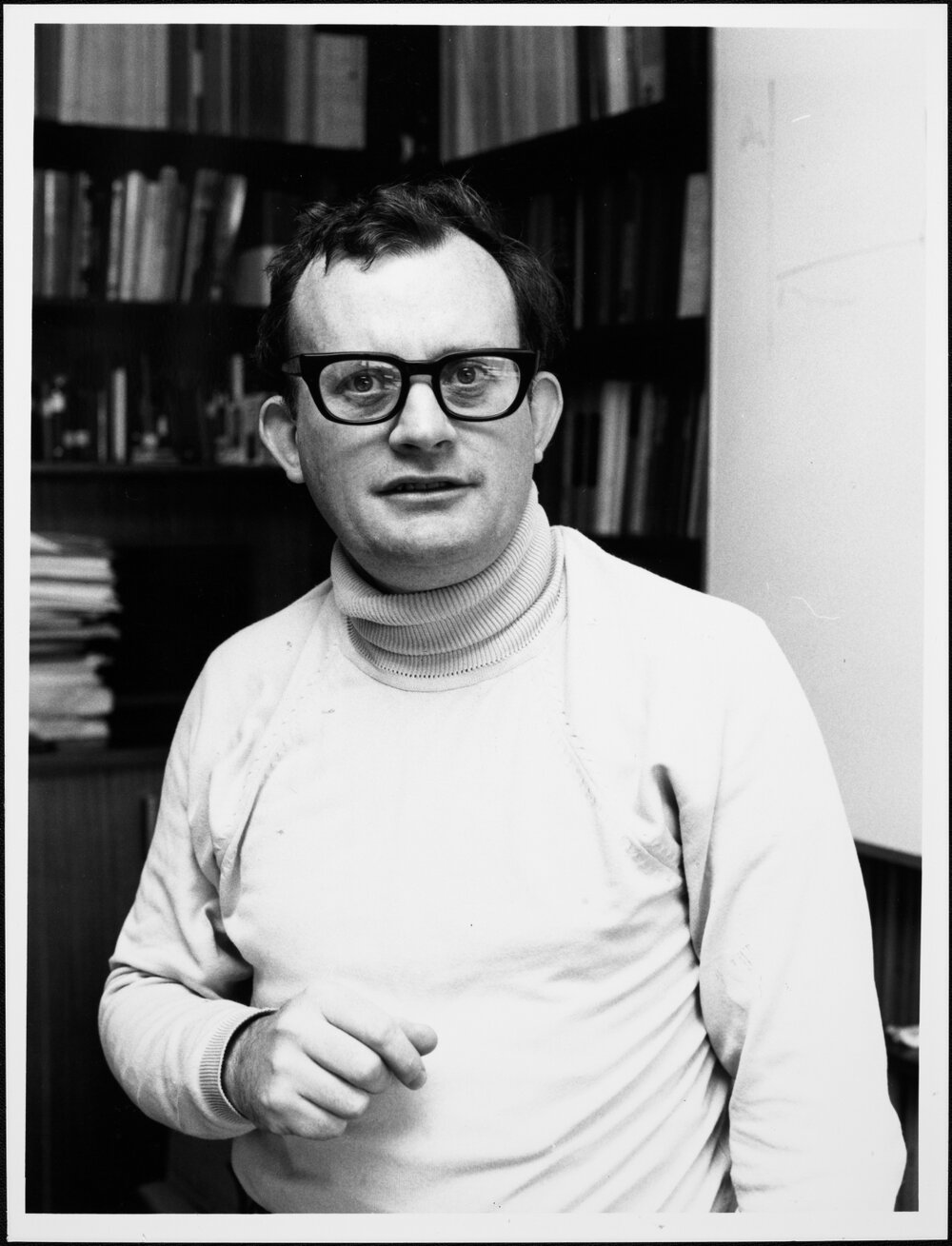 McKellar, Prof Bruce
