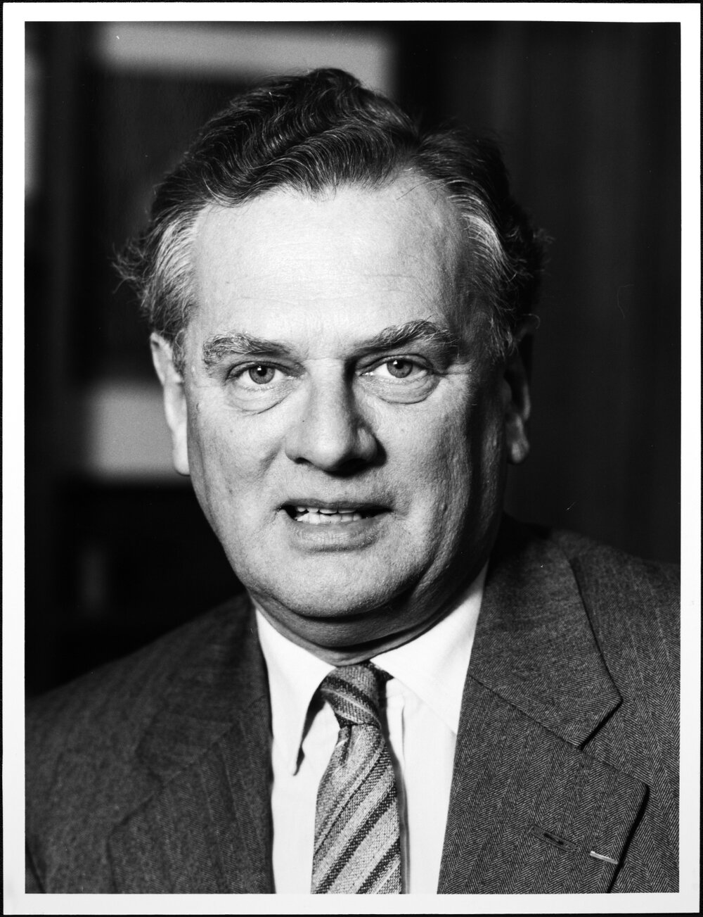 Poynter, Professor John, Deputy Vice-Chancellor. Aug 1985