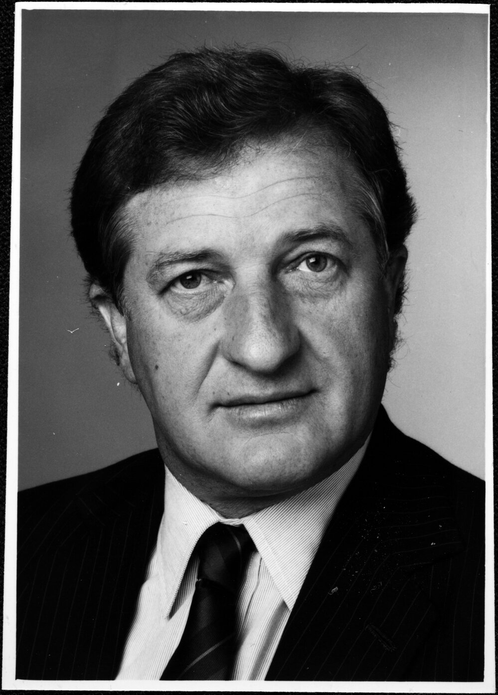 Alumni. Alfreda Stressac and Rae Matleu