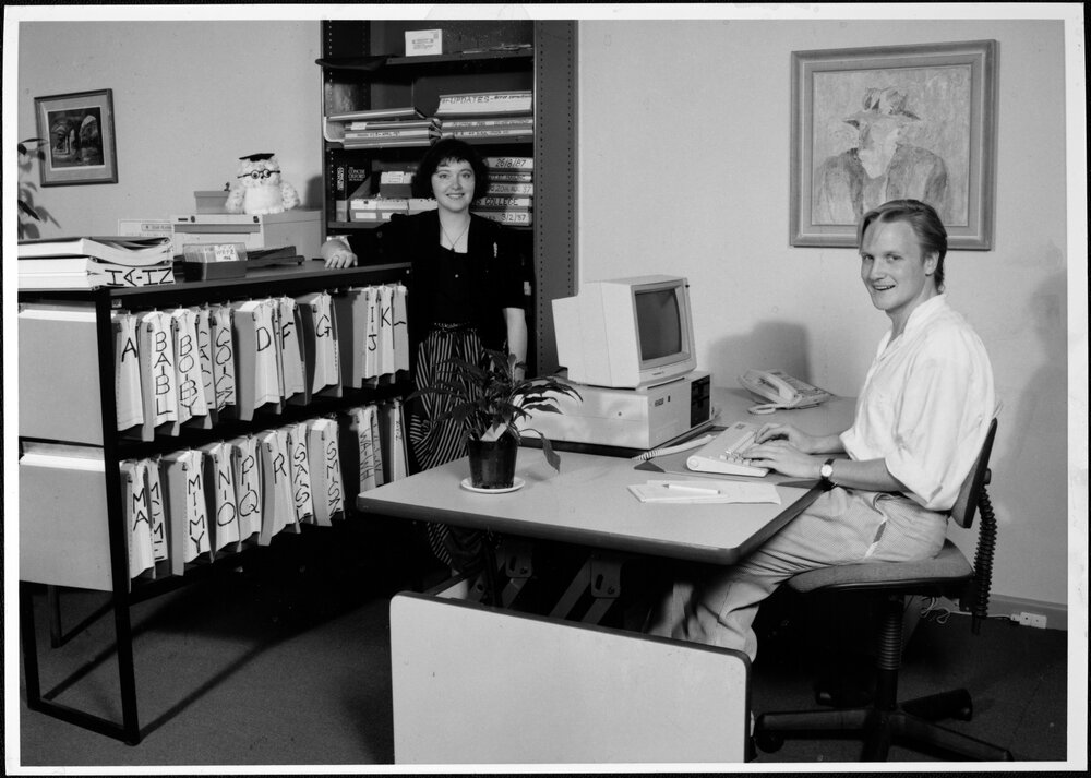 Alumni Association. Alumni Office