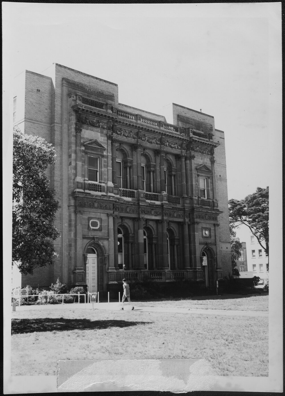 Administration Annex, Bank of New South Wales facade (Old Commerce Building)
