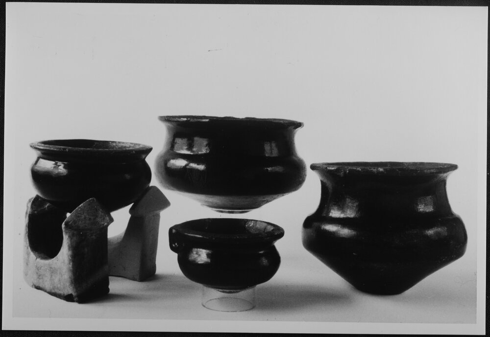 Classical and Near Eastern Studies. Hand made pots from Turkey, third millennium BC. 1995