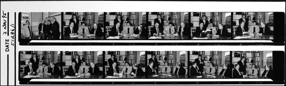 International - signings. 7 Nov 1995