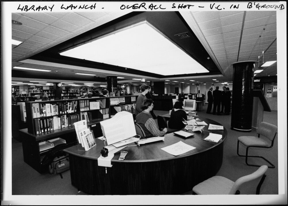 University Library - Event. Library Launch, Vice-Chancellor in background. 1997