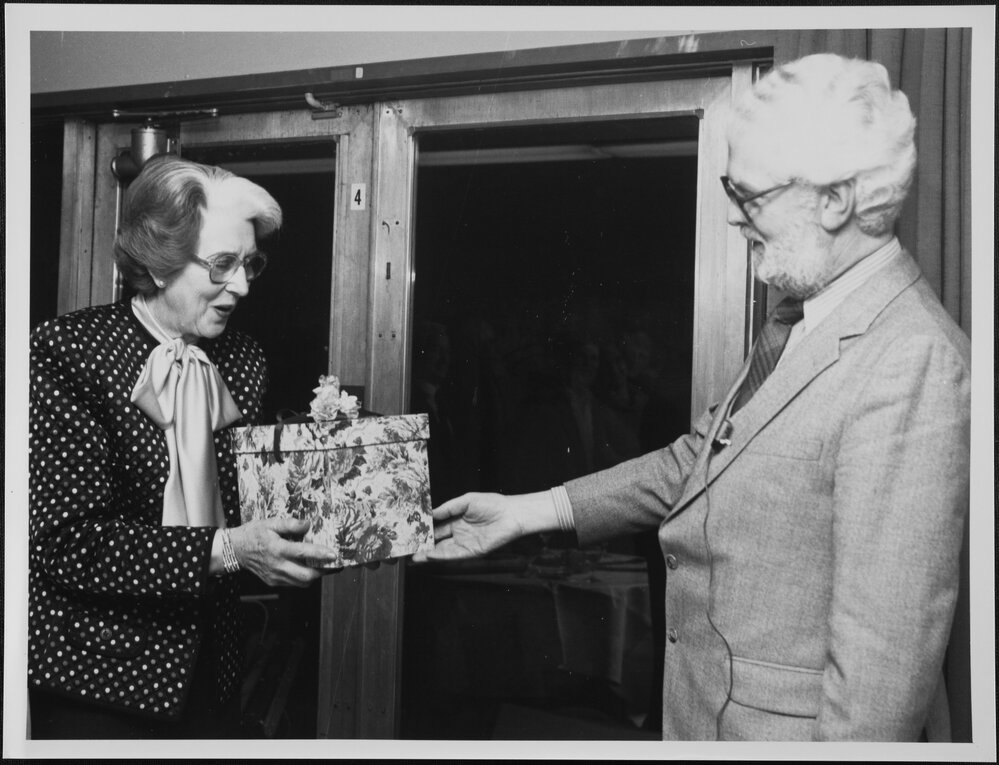Lugton, Mary, with Denis Richardson at her farewell from the University Library