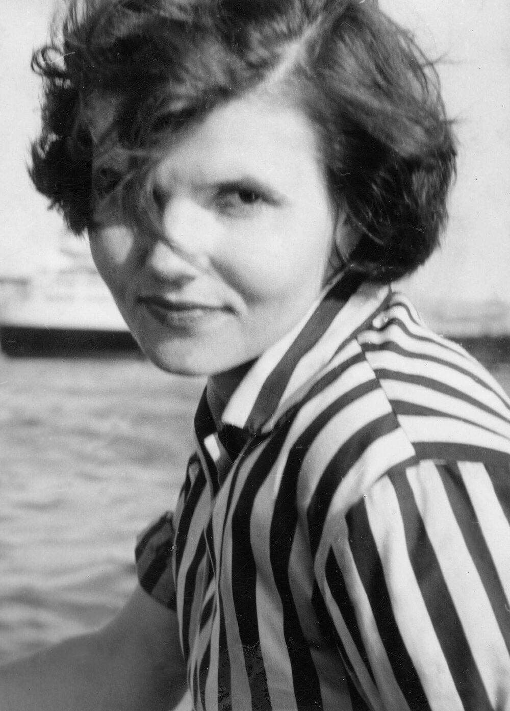 An outdoor portrait of Eva Kubbos.