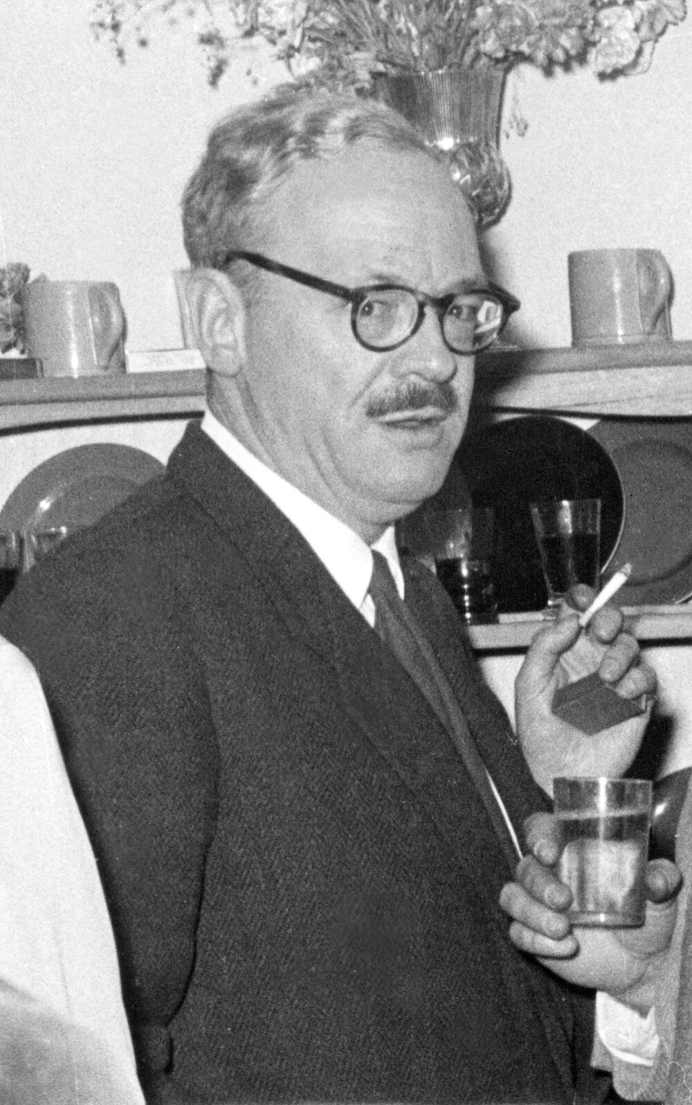 An informal portrait of Ian Mair.