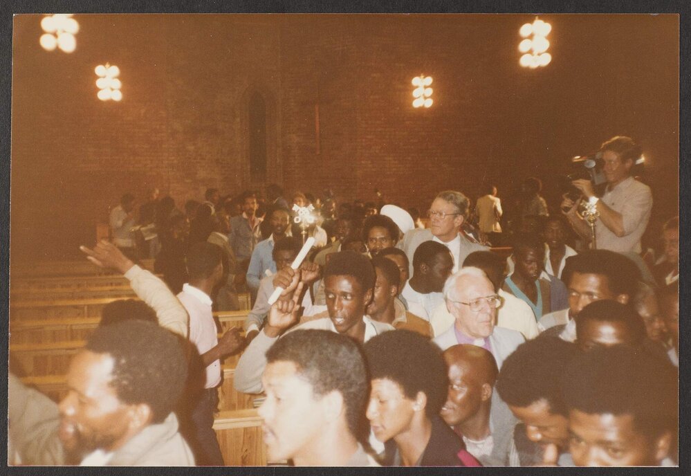 Luanda and on the war to Luanda - South Africa trip