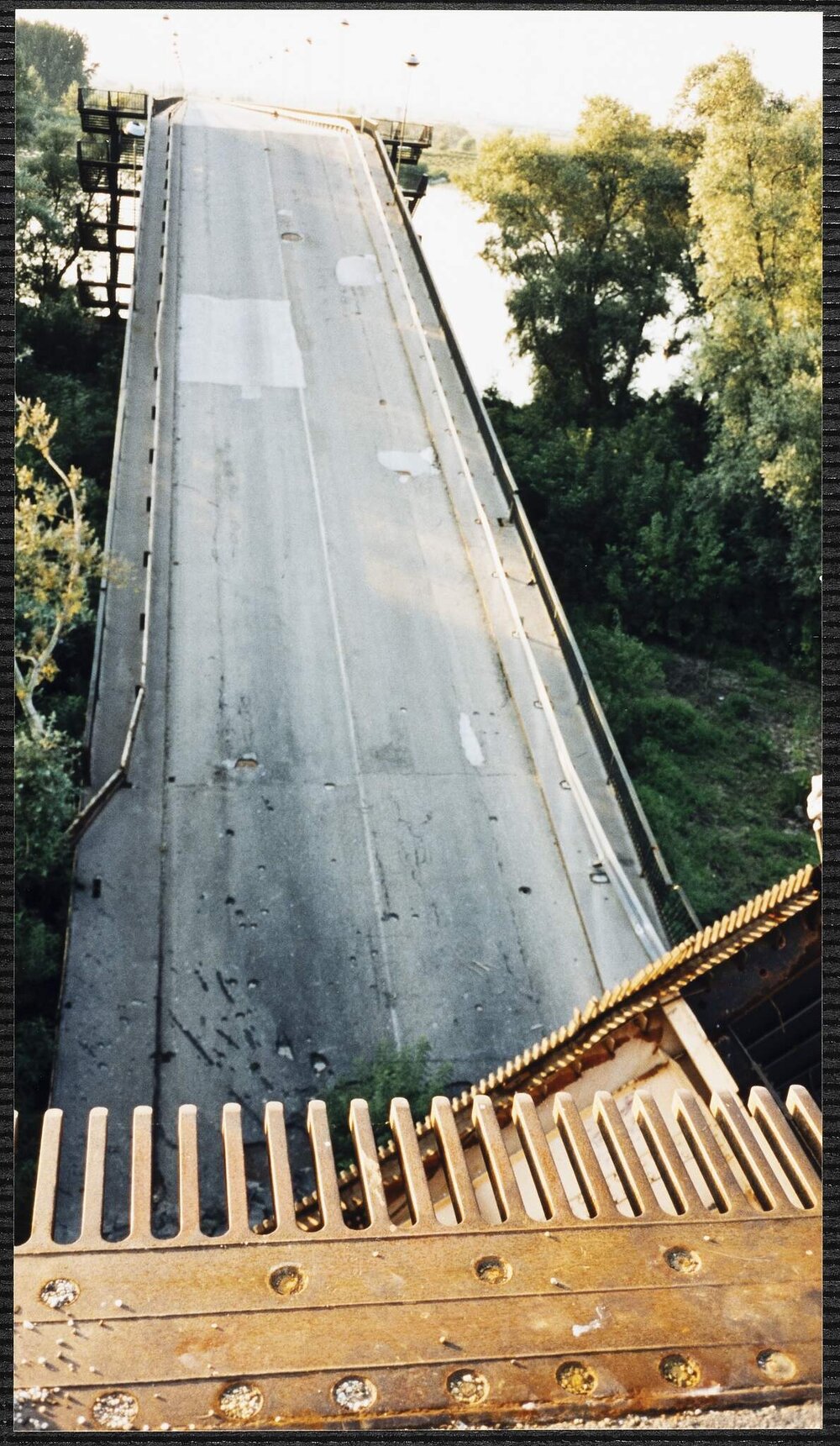 Malcolm Fraser's visit to the former Yugoslavia