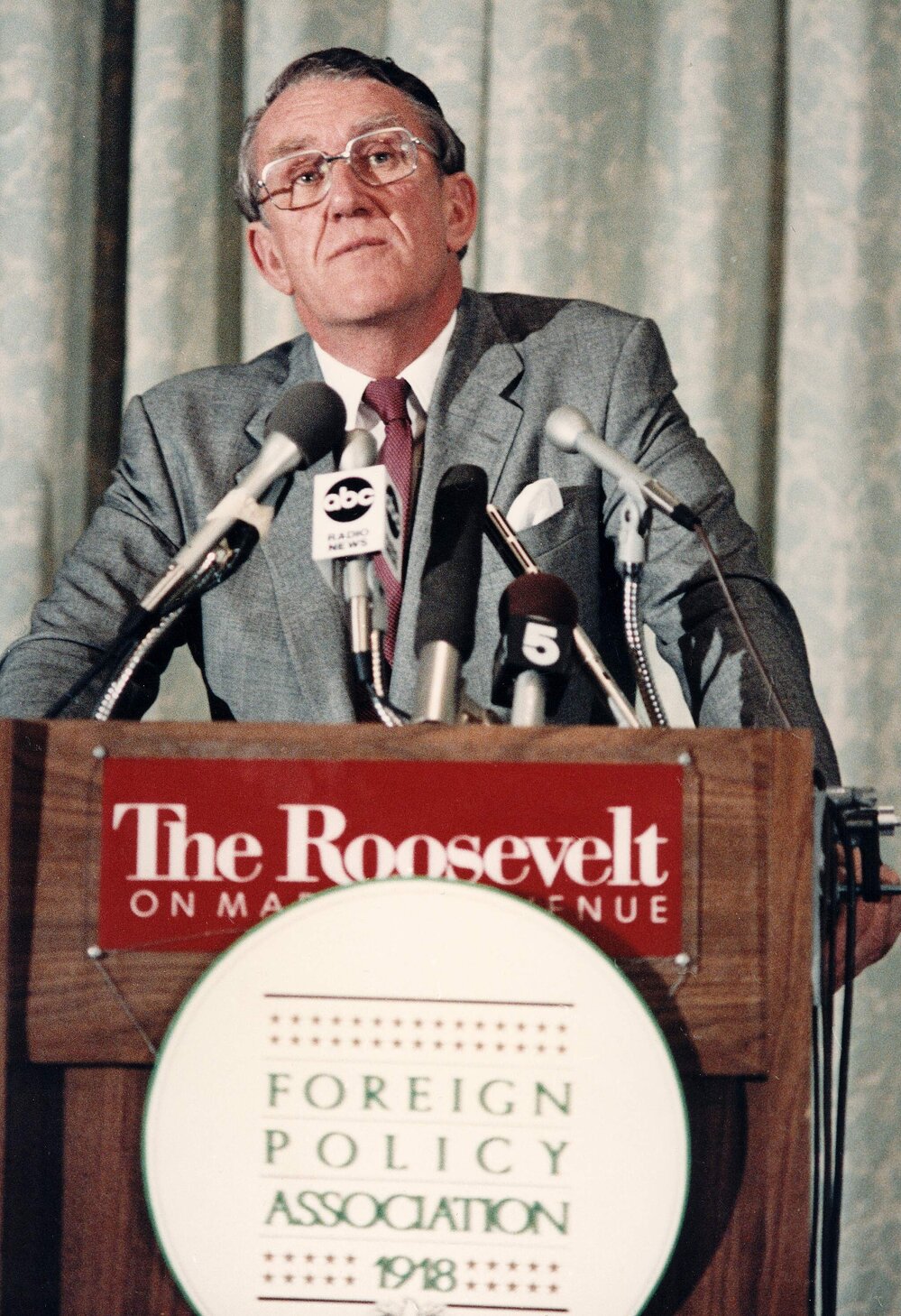 Malcolm Fraser addressing the Foreign Policy Association in New York during an official visit to the USA.