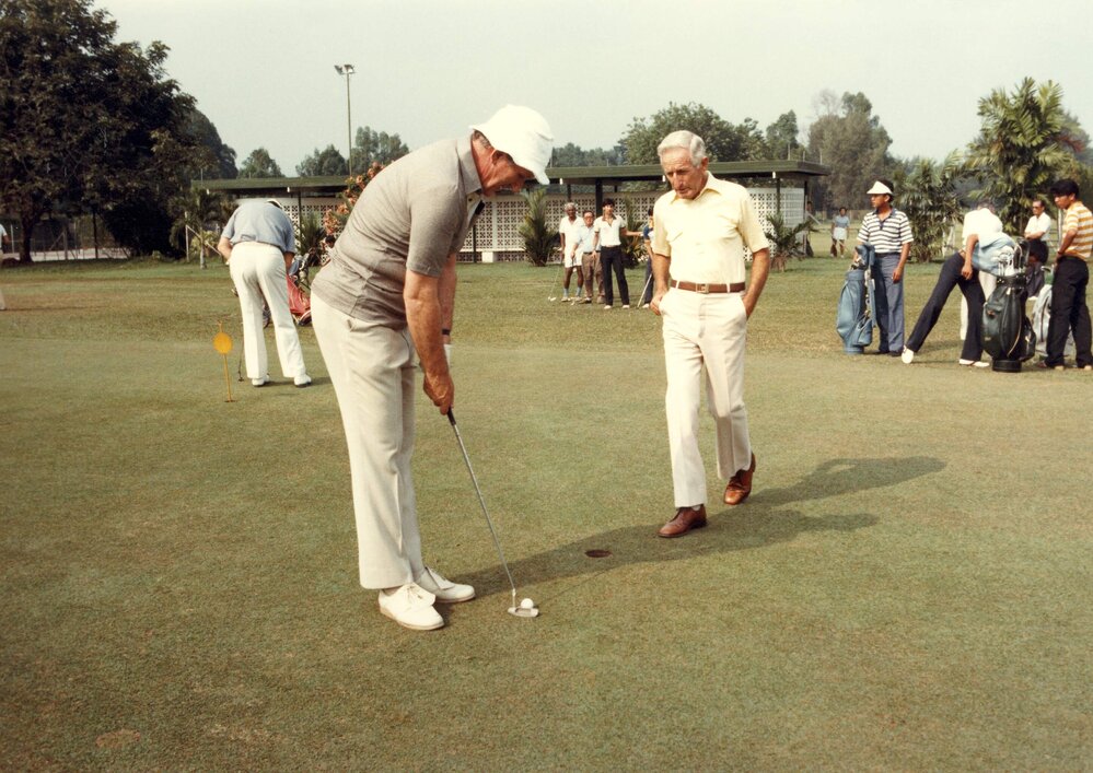 Malcolm Fraser playing golf in Kuala Lumpur during his visit to Malaysia in August 1982.