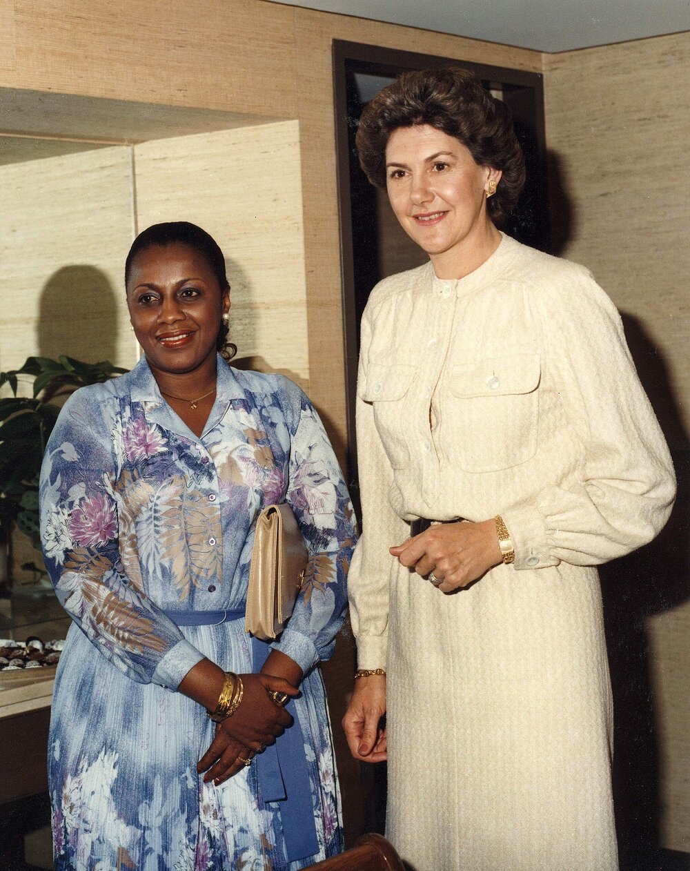 Tamie Fraser with one of the wives of a leader participating at the Commonwealth Heads of Government Meeting in Melbourne.