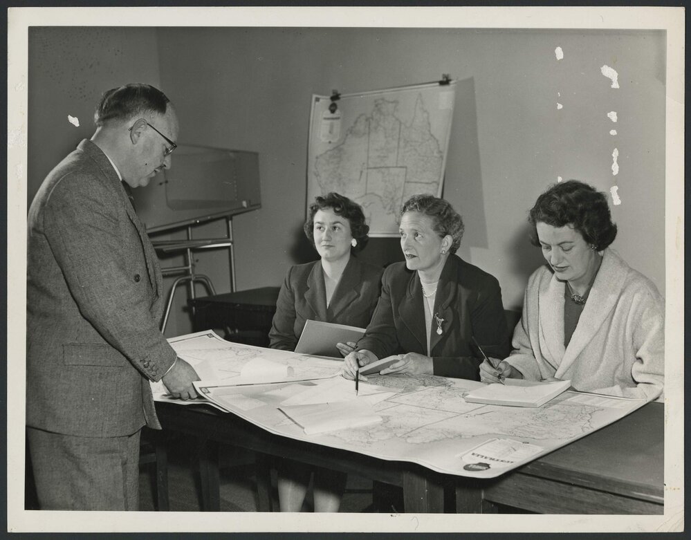 Photographs of the Shell Touring Service and Mapping Unit [22 of many]