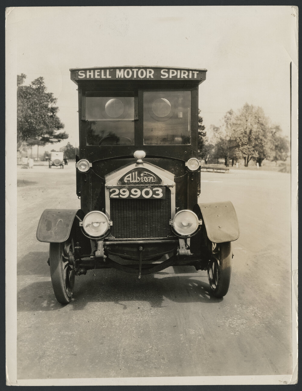 Photographs of Shell tank trucks and other vehicles servicing South Australia [31 of many]