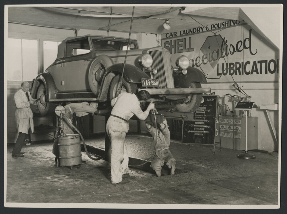 Lubritoriums in service stations throughout Australia [3 of many]