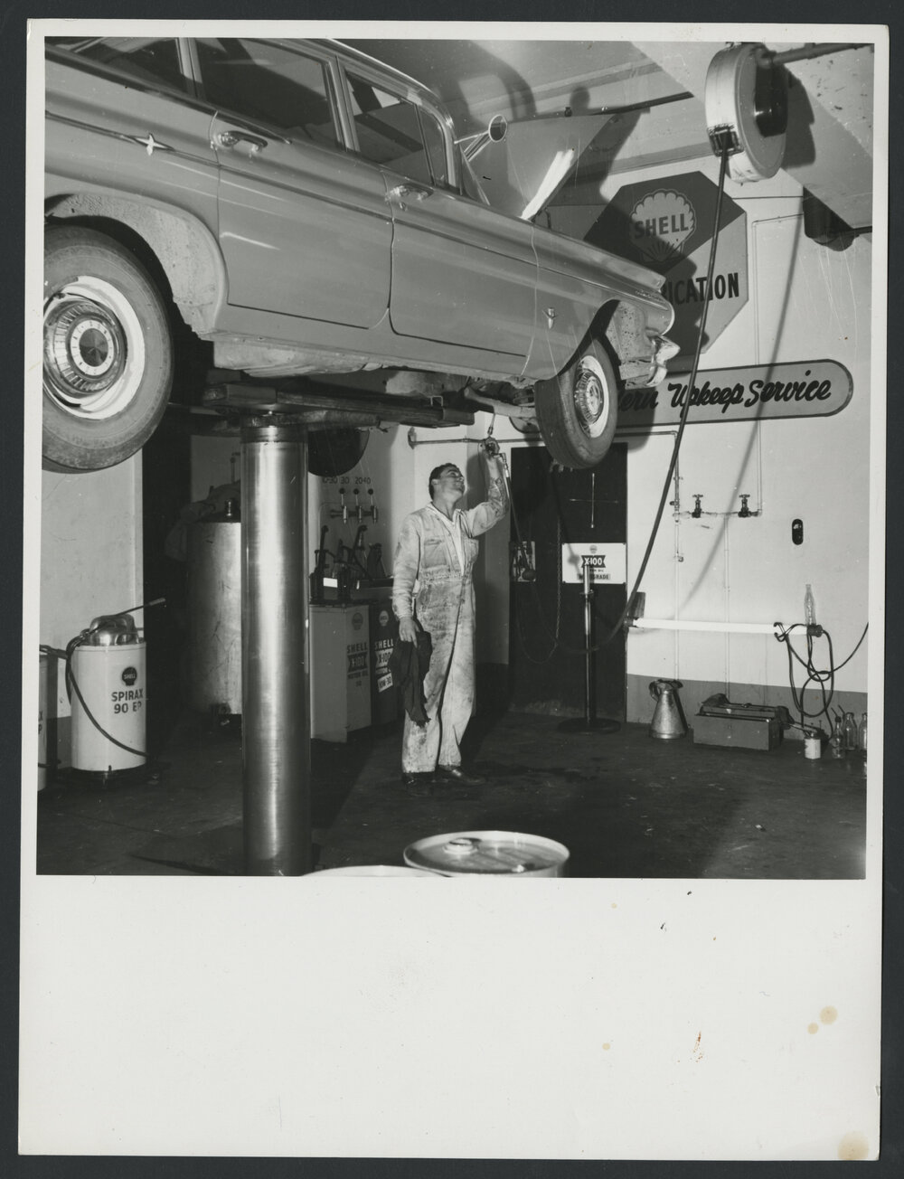 Lubritoriums in service stations throughout Australia [7 of many]