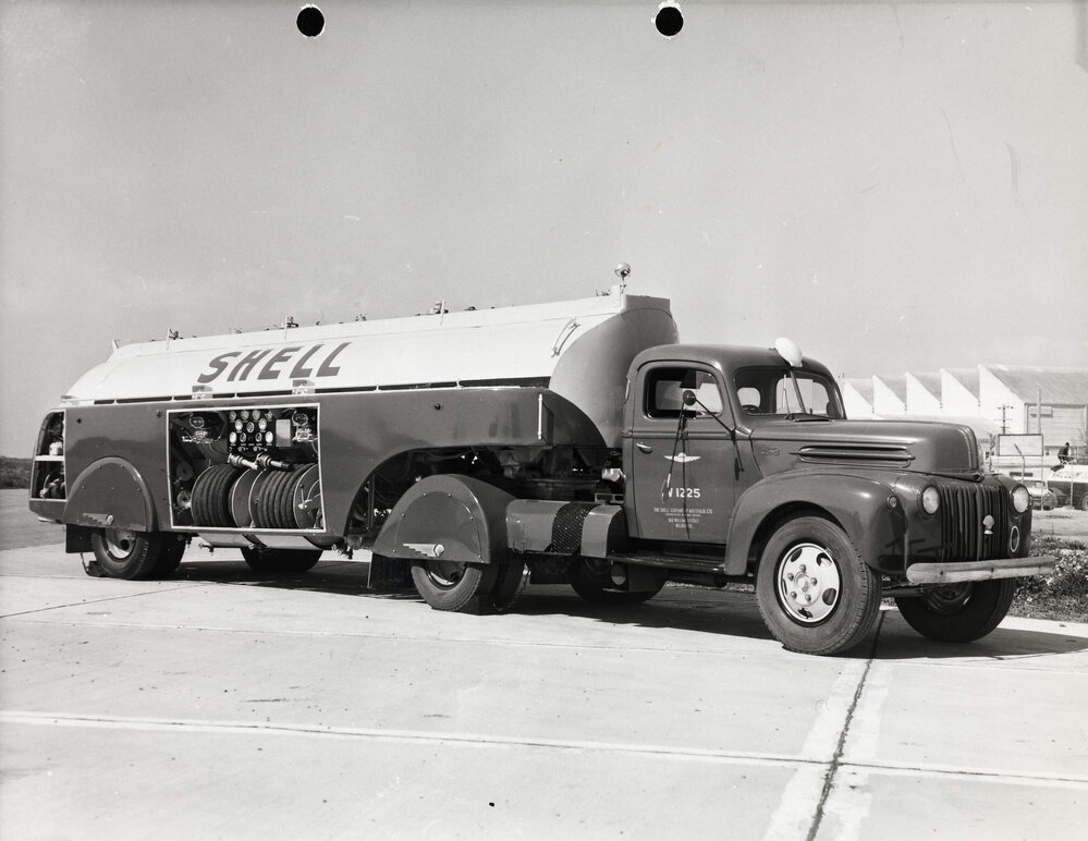 A Shell Aviation Service articulated Ford pump tanker at an unknown location, probably Melbourne