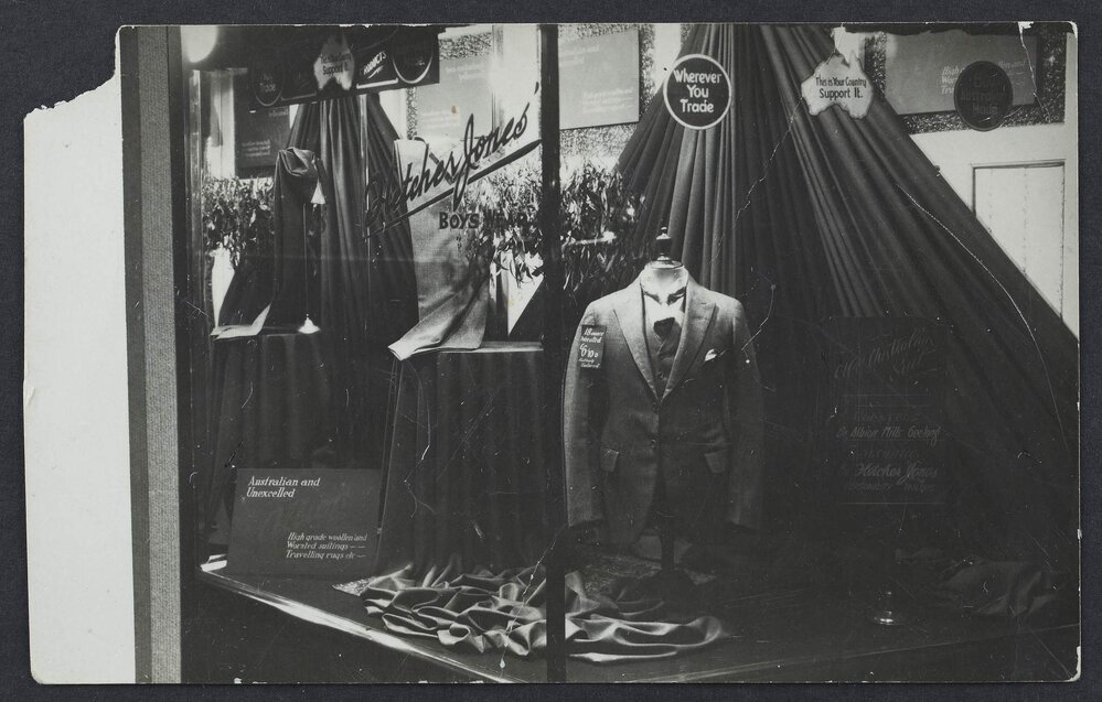 Fletcher Jones window displays [2 of 21]